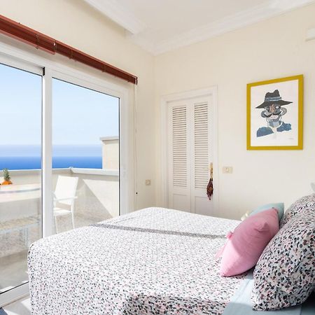 Home2Book Beach Front Las Gaviotas サンタクルスデテネリフェ エクステリア 写真