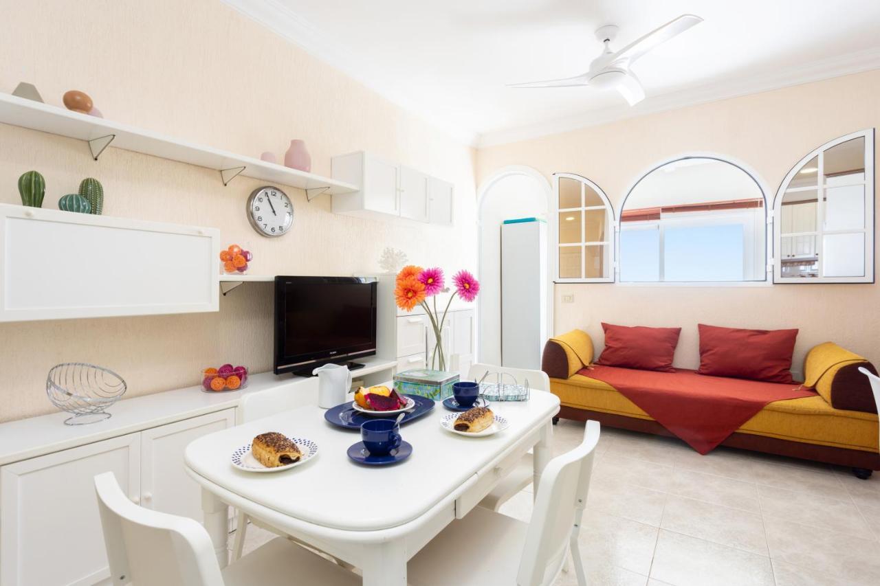 Home2Book Beach Front Las Gaviotas サンタクルスデテネリフェ エクステリア 写真